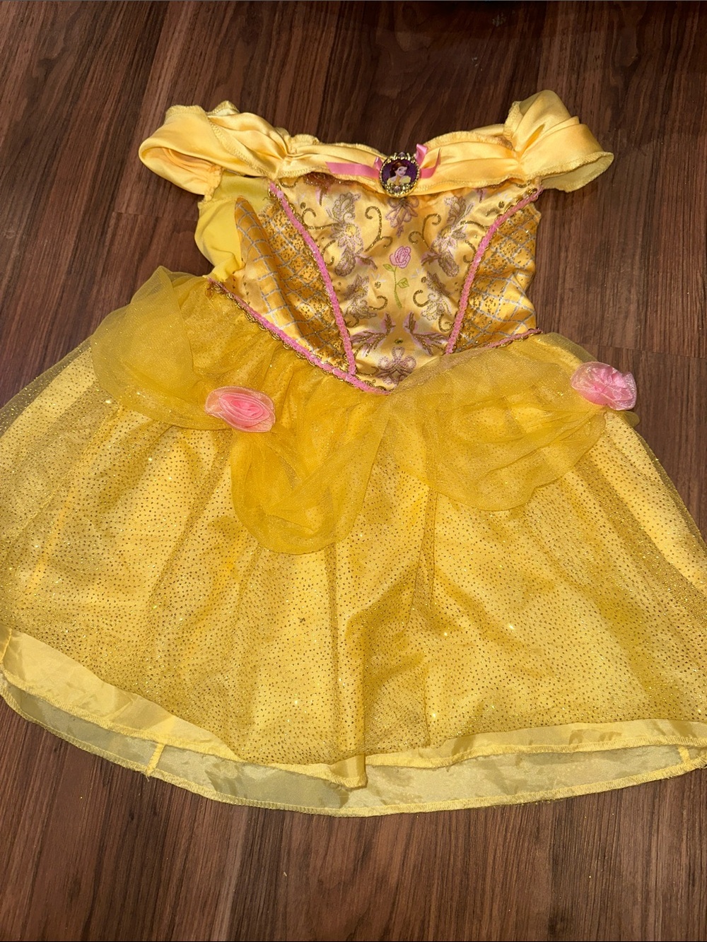 Disney princess Belle Dress Yellow Tulle Dress-Up Costume for Kids size XS 4/5